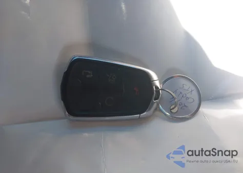 2016 Cadillac Xts Luxury Collection z USA, uszkodzony, nr VIN 2G61N5S37G9113344